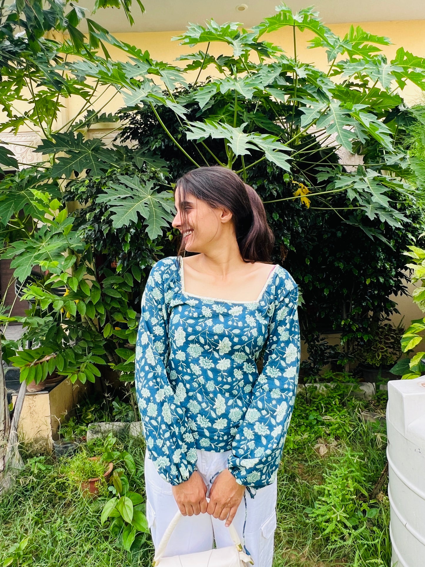 FLORAL SHORT KURTI