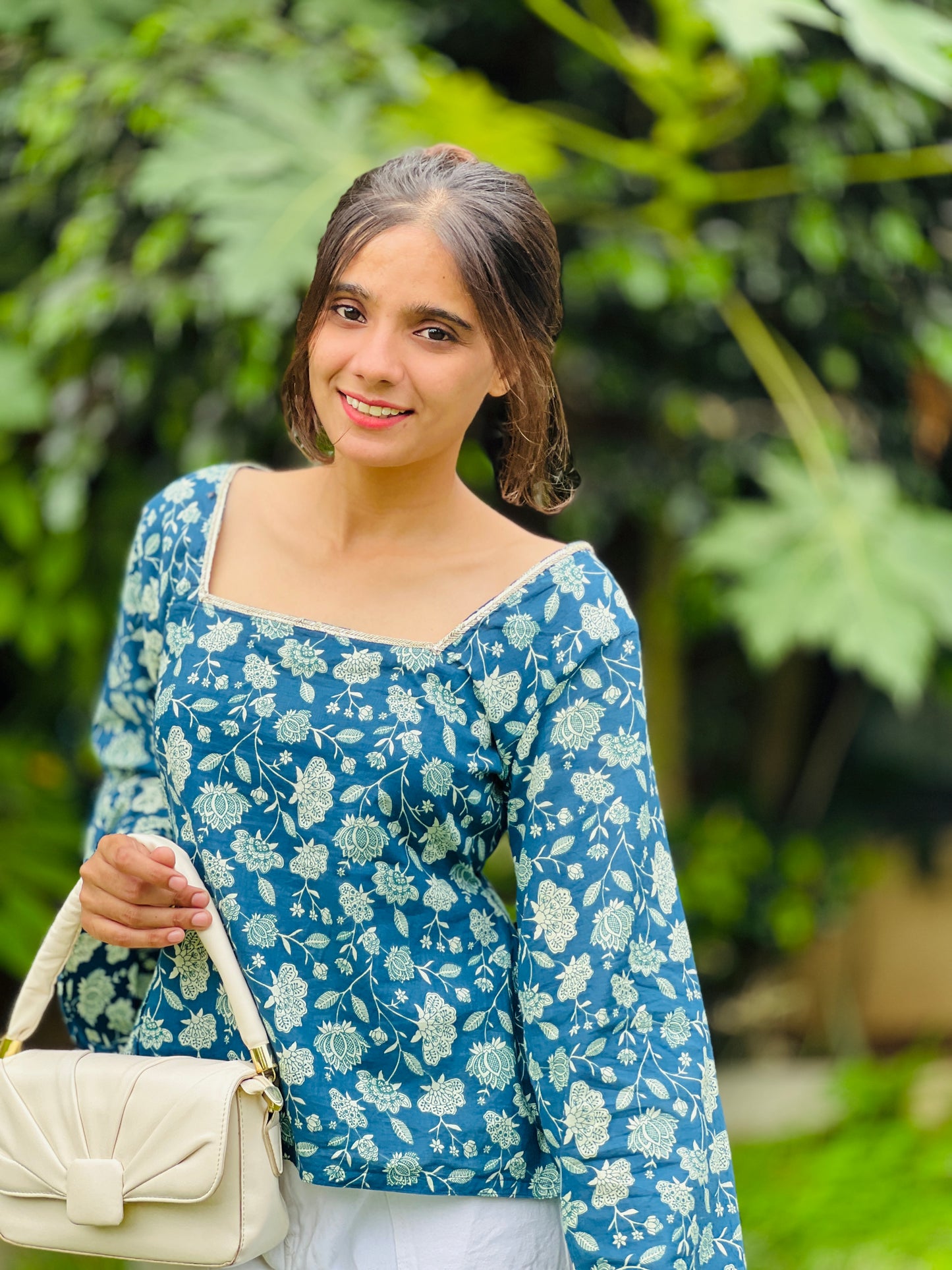 FLORAL SHORT KURTI